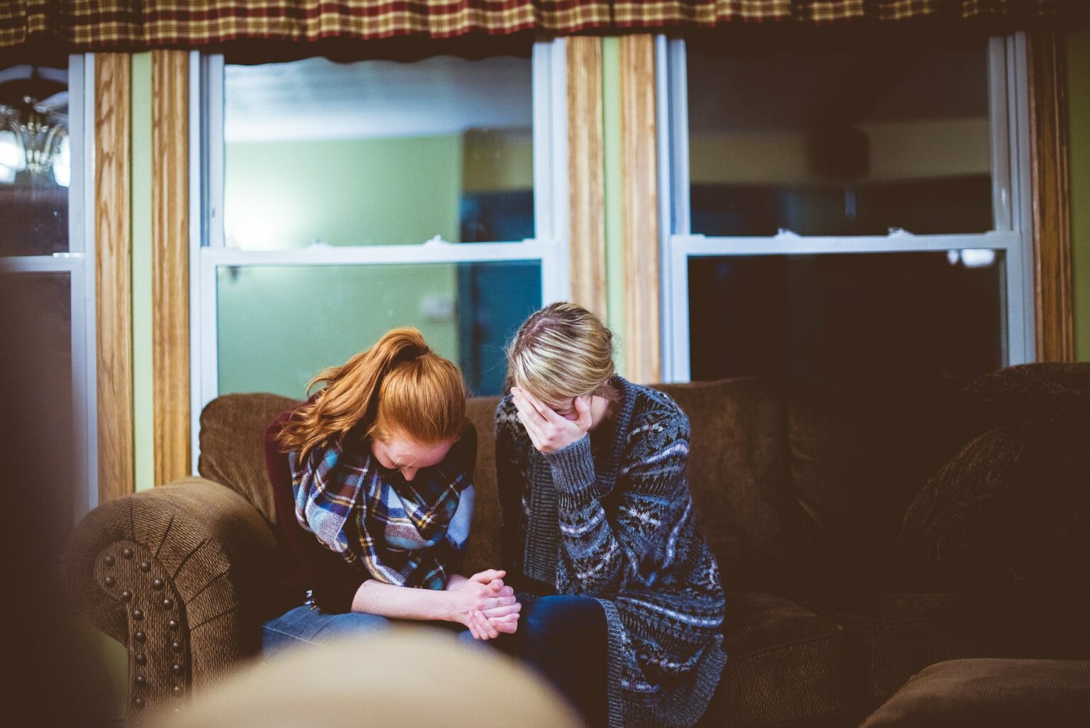 How To Cope When You’re Not Close With Your Mother – The Sense Hub